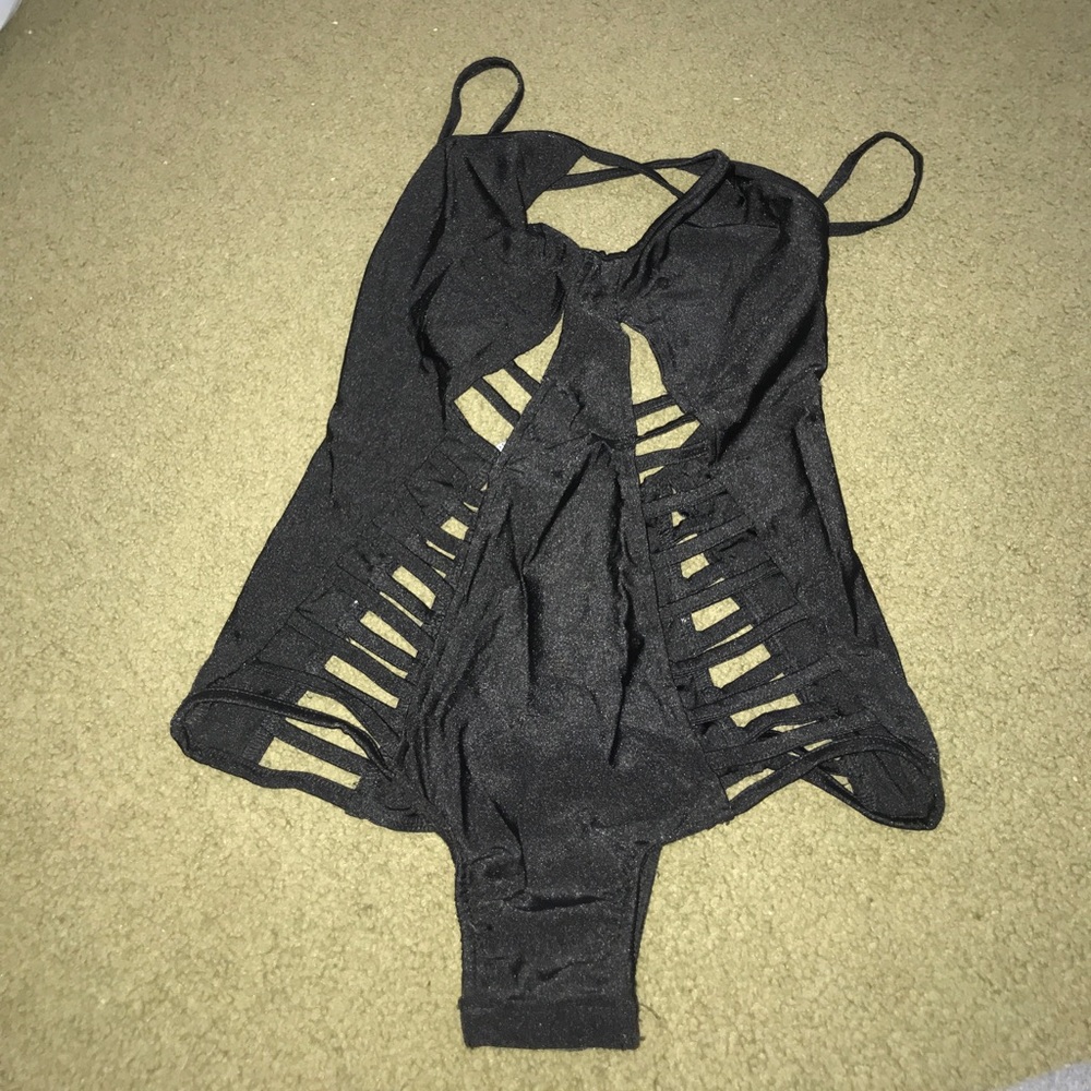 IHeartRaves cutout body suit